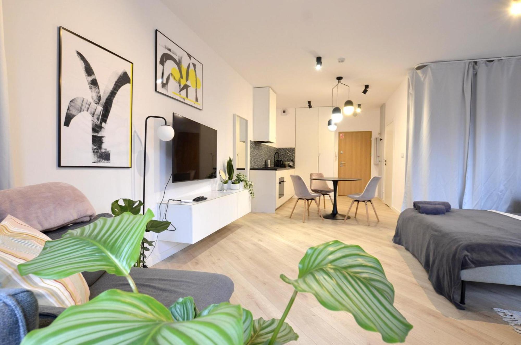 Private Parking, Secure Building - Central Apartments Old Town & Main Station Гданск Екстериор снимка